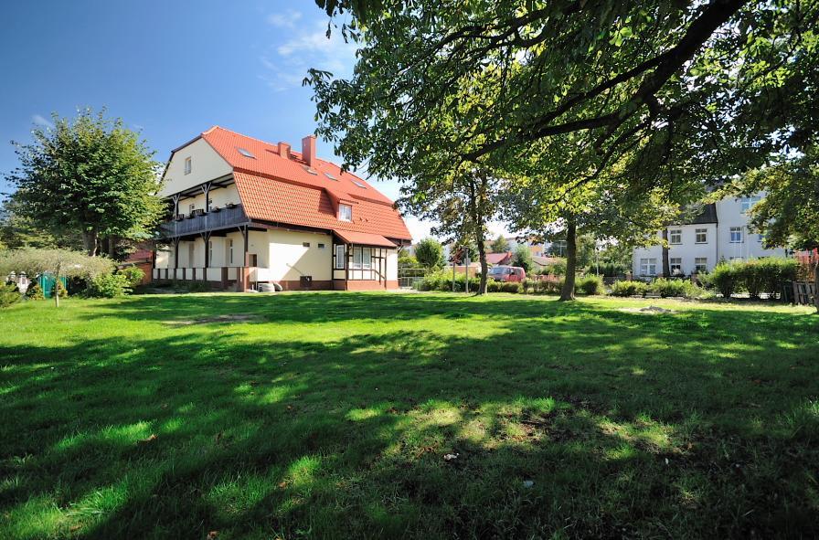 Pensjonat Fala Bed & Breakfast Ustronie Morskie Exterior foto