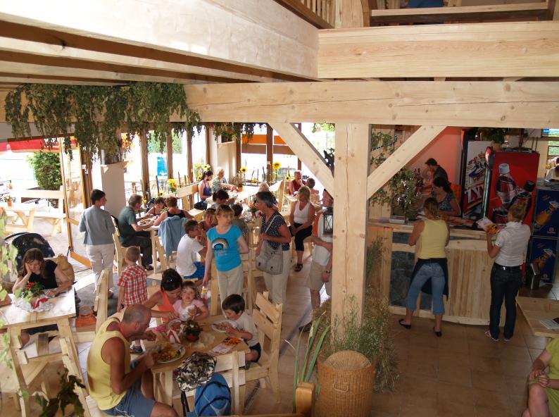 Pensjonat Fala Bed & Breakfast Ustronie Morskie Exterior foto
