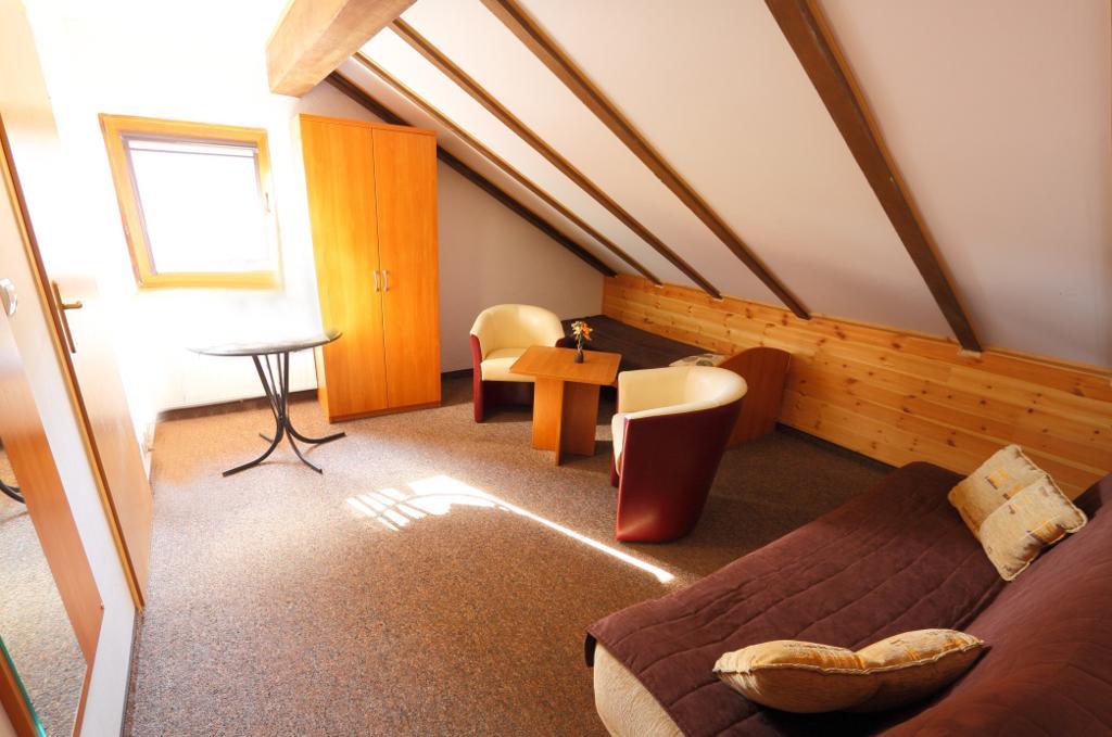Pensjonat Fala Bed & Breakfast Ustronie Morskie Exterior foto
